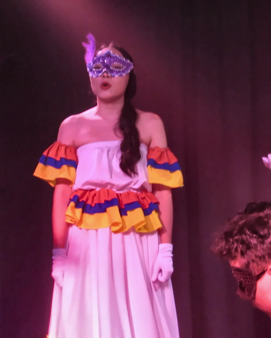 Registro escénico de una caracterización teatral de Funtemilla.
